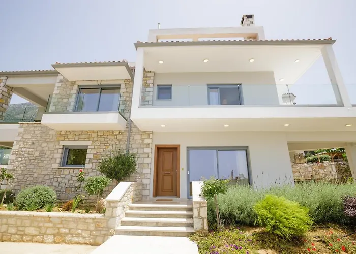 וילה Bay's Balcony Verga