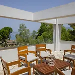 Villa Bay's Balcony Verga