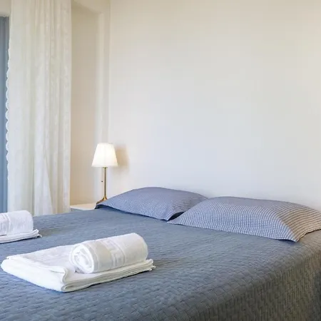 Bay's Balcony Verga Villa *