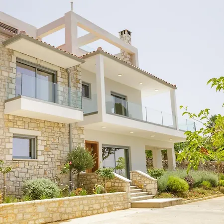 Bay's Balcony Verga Villa *