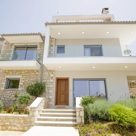 Villa Bay's Balcony Verga