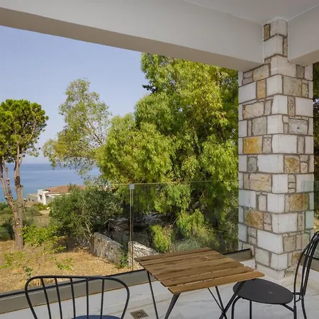 Villa Bay's Balcony Verga