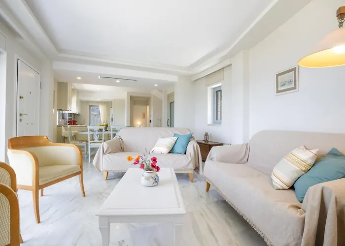 Bay's Balcony Verga Καλαμάτα