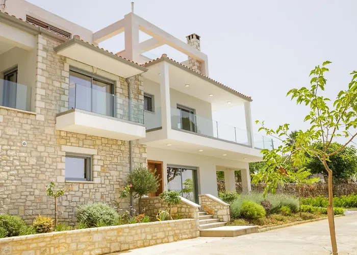 Bay's Balcony Verga Villa *