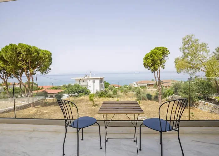 Bay's Balcony Verga *